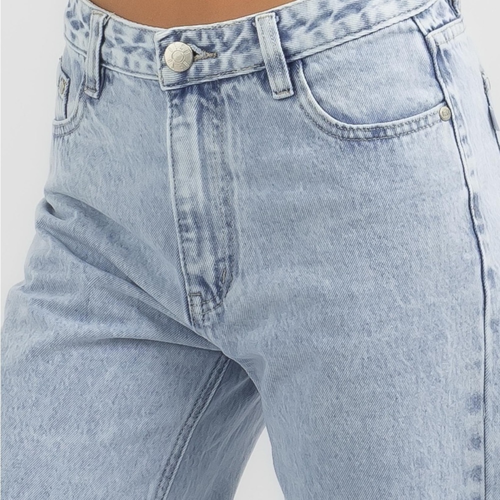 Desu denim light  Blue Women's Jeans- great used condition -Alice straight leg - Picture 2 of 9